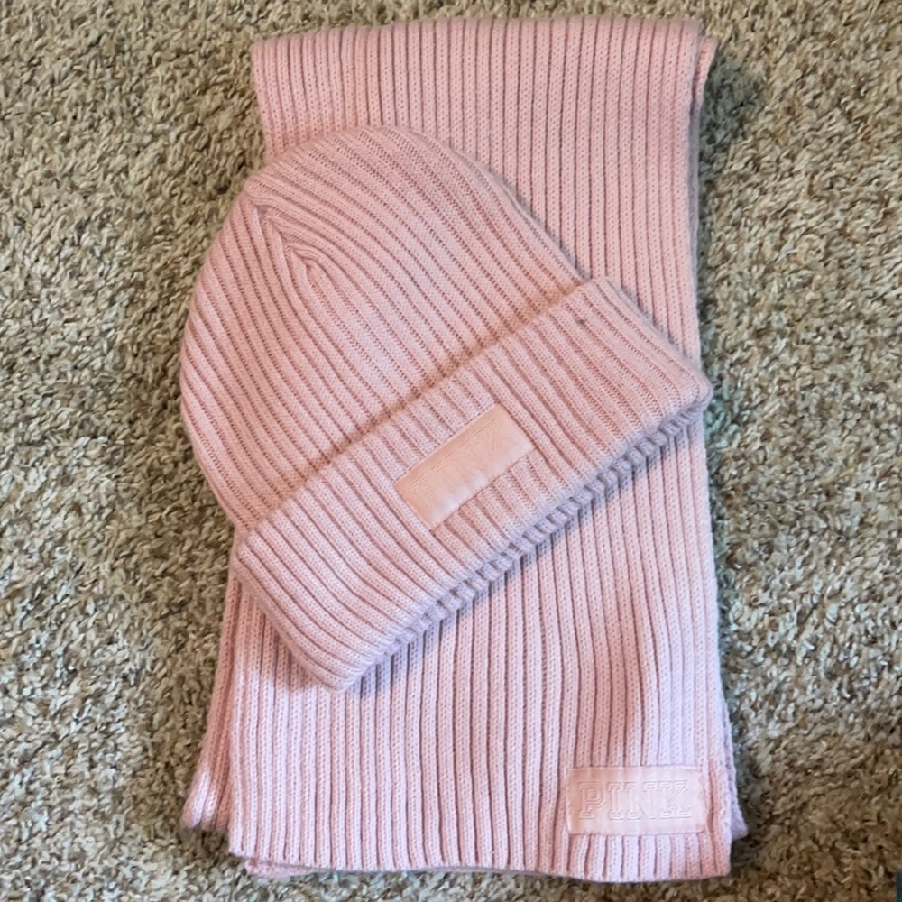 Beanie & Scarf VS 2020 edition